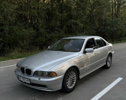 Серый БМВ 5 Серия, объемом двигателя 2.2 л и пробегом 435 тыс. км за 3999 $, фото 1 на Automoto.ua