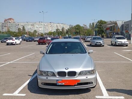 Серый БМВ 5 Серия, объемом двигателя 3 л и пробегом 280 тыс. км за 4700 $, фото 1 на Automoto.ua