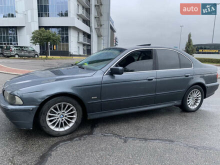 Серый БМВ 5 Серия, объемом двигателя 2.5 л и пробегом 250 тыс. км за 5500 $, фото 1 на Automoto.ua