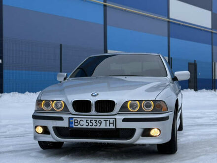 Серый БМВ 5 Серия, объемом двигателя 3 л и пробегом 340 тыс. км за 6300 $, фото 1 на Automoto.ua