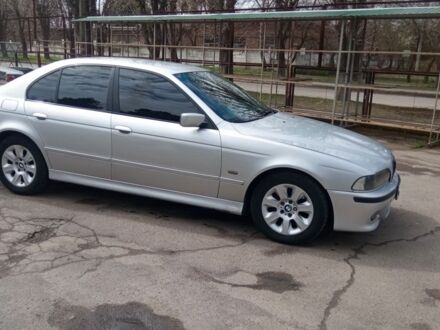 БМВ 5 Серия 2001 в Луцке на Automoto.ua Серый БМВ 5 Серия, объемом двигателя 2.2 л и пробегом 350 тыс. км за 3875 $, фото 1 на Automoto.ua