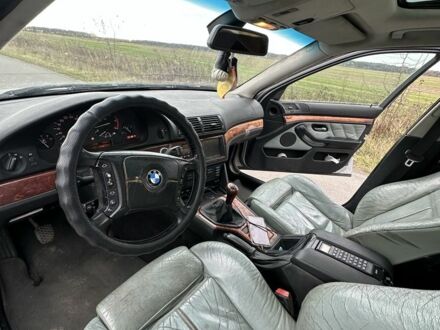 БМВ 5 Серия 2001 в Камень-Каширский на Automoto.ua Серый БМВ 5 Серия, объемом двигателя 0 л и пробегом 3 тыс. км за 1859 $, фото 1 на Automoto.ua