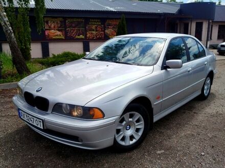 Серый БМВ 5 Серия, объемом двигателя 2.2 л и пробегом 273 тыс. км за 5700 $, фото 1 на Automoto.ua