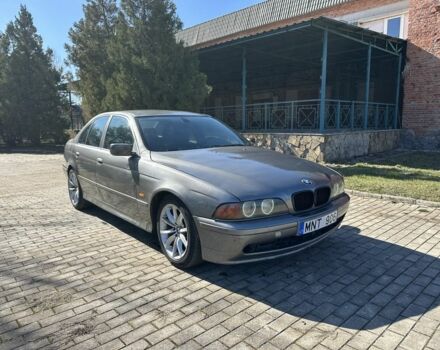 Серый БМВ 5 Серия, объемом двигателя 3 л и пробегом 250 тыс. км за 2450 $, фото 1 на Automoto.ua