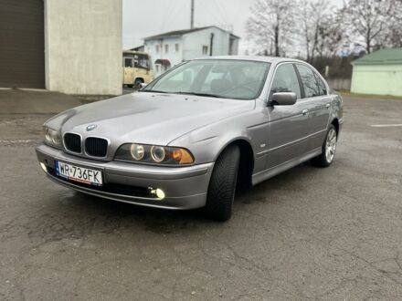 Серый БМВ 5 Серия, объемом двигателя 2.5 л и пробегом 439 тыс. км за 2650 $, фото 1 на Automoto.ua