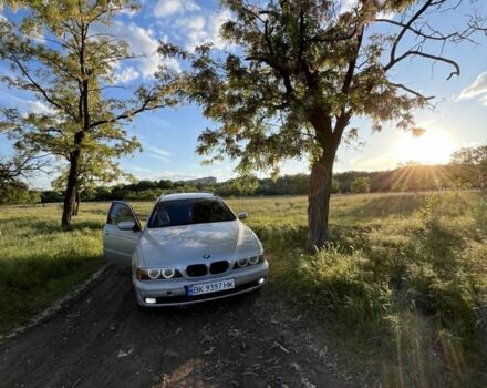 Серый БМВ 5 Серия, объемом двигателя 2.9 л и пробегом 440 тыс. км за 4504 $, фото 1 на Automoto.ua