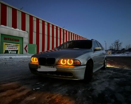 Серый БМВ 5 Серия, объемом двигателя 2.5 л и пробегом 300 тыс. км за 3250 $, фото 1 на Automoto.ua