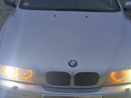 Сірий БМВ 5 Серія, об'ємом двигуна 2.9 л та пробігом 285 тис. км за 3574 $, фото 1 на Automoto.ua