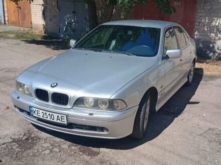 Серый БМВ 5 Серия, объемом двигателя 2.5 л и пробегом 349 тыс. км за 6000 $, фото 1 на Automoto.ua