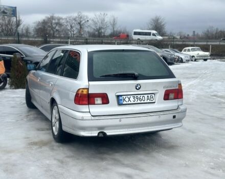 Серый БМВ 5 Серия, объемом двигателя 2 л и пробегом 400 тыс. км за 3399 $, фото 1 на Automoto.ua