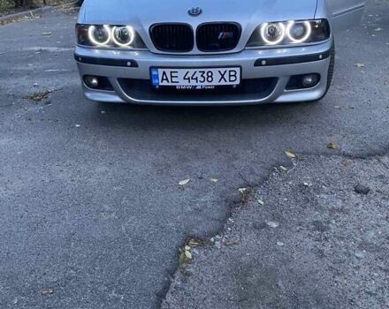 Серый БМВ 5 Серия, объемом двигателя 2.9 л и пробегом 400 тыс. км за 8000 $, фото 1 на Automoto.ua