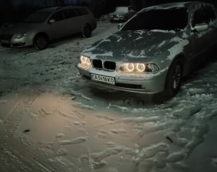 Серый БМВ 5 Серия, объемом двигателя 2.5 л и пробегом 322 тыс. км за 4999 $, фото 1 на Automoto.ua