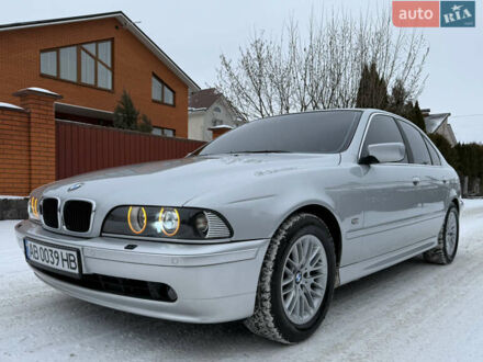 Серый БМВ 5 Серия, объемом двигателя 3 л и пробегом 298 тыс. км за 8800 $, фото 1 на Automoto.ua