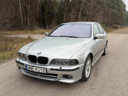 Серый БМВ 5 Серия, объемом двигателя 3 л и пробегом 231 тыс. км за 1800 $, фото 1 на Automoto.ua