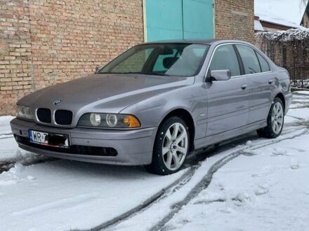 Серый БМВ 5 Серия, объемом двигателя 2.5 л и пробегом 350 тыс. км за 2000 $, фото 1 на Automoto.ua