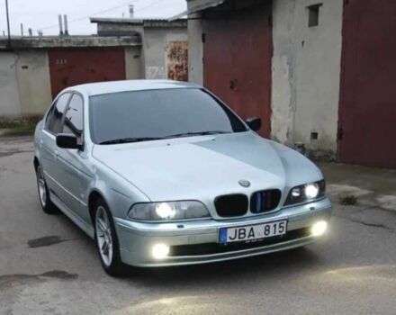 Серый БМВ 5 Серия, объемом двигателя 3 л и пробегом 350 тыс. км за 3800 $, фото 1 на Automoto.ua