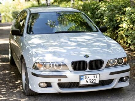 Серый БМВ 5 Серия, объемом двигателя 2.5 л и пробегом 500 тыс. км за 5500 $, фото 1 на Automoto.ua