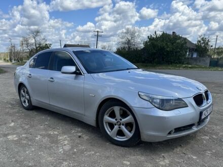 Серый БМВ 5 Серия, объемом двигателя 3 л и пробегом 312 тыс. км за 4000 $, фото 1 на Automoto.ua