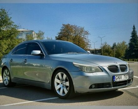 Серый БМВ 5 Серия, объемом двигателя 3 л и пробегом 170 тыс. км за 4553 $, фото 1 на Automoto.ua