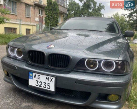 Серый БМВ 5 Серия, объемом двигателя 2.5 л и пробегом 402 тыс. км за 3700 $, фото 1 на Automoto.ua
