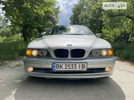 БМВ 5 Серия 2003 в Костополе на Automoto.ua Серый БМВ 5 Серия, объемом двигателя 2.5 л и пробегом 380 тыс. км за 4350 $, фото 1 на Automoto.ua