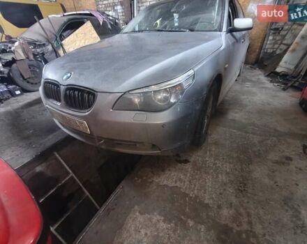 Серый БМВ 5 Серия, объемом двигателя 3 л и пробегом 404 тыс. км за 5500 $, фото 1 на Automoto.ua