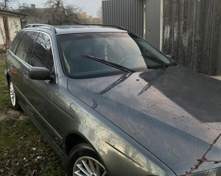 Серый БМВ 5 Серия, объемом двигателя 2.5 л и пробегом 670 тыс. км за 4500 $, фото 1 на Automoto.ua