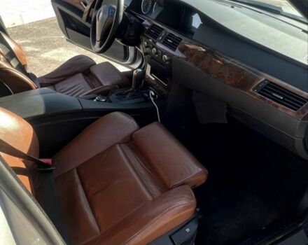 Серый БМВ 5 Серия, объемом двигателя 2.5 л и пробегом 327 тыс. км за 4350 $, фото 1 на Automoto.ua