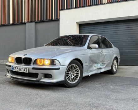 Серый БМВ 5 Серия, объемом двигателя 3 л и пробегом 365 тыс. км за 5400 $, фото 1 на Automoto.ua