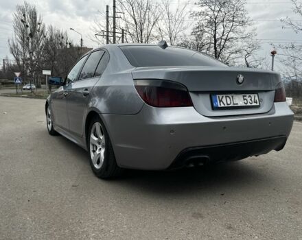 Серый БМВ 5 Серия, объемом двигателя 3 л и пробегом 366 тыс. км за 4000 $, фото 1 на Automoto.ua