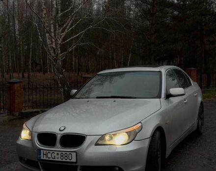 Серый БМВ 5 Серия, объемом двигателя 3 л и пробегом 3 тыс. км за 4000 $, фото 1 на Automoto.ua