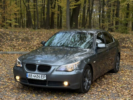 БМВ 5 Серия 2004 в Жмеренке на Automoto.ua Серый БМВ 5 Серия, объемом двигателя 2.5 л и пробегом 336 тыс. км за 7750 $, фото 1 на Automoto.ua