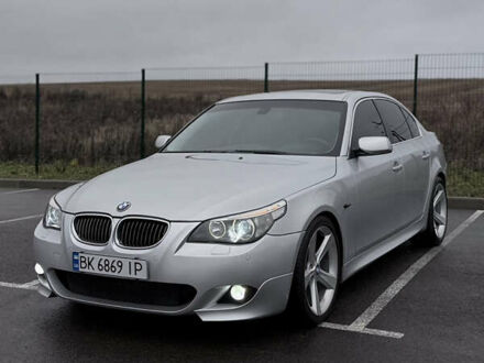 Серый БМВ 5 Серия, объемом двигателя 2.99 л и пробегом 397 тыс. км за 10500 $, фото 1 на Automoto.ua