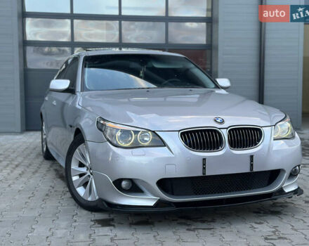 Серый БМВ 5 Серия, объемом двигателя 3 л и пробегом 397 тыс. км за 10500 $, фото 1 на Automoto.ua