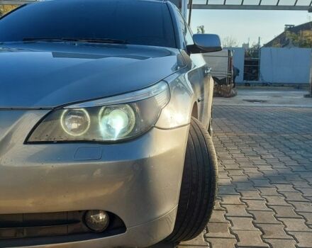 БМВ 5 Серия 2004 в Николаеве на Automoto.ua Серый БМВ 5 Серия, объемом двигателя 2.2 л и пробегом 380 тыс. км за 5900 $, фото 1 на Automoto.ua