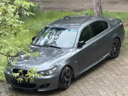 Серый БМВ 5 Серия, объемом двигателя 3 л и пробегом 340 тыс. км за 3400 $, фото 1 на Automoto.ua