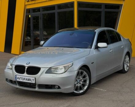Серый БМВ 5 Серия, объемом двигателя 3 л и пробегом 350 тыс. км за 5700 $, фото 1 на Automoto.ua