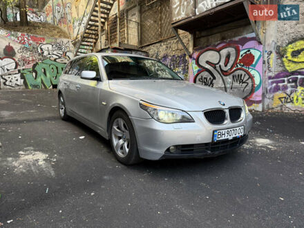 Серый БМВ 5 Серия, объемом двигателя 2.5 л и пробегом 350 тыс. км за 6500 $, фото 1 на Automoto.ua
