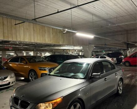 Серый БМВ 5 Серия, объемом двигателя 3 л и пробегом 420 тыс. км за 3850 $, фото 1 на Automoto.ua