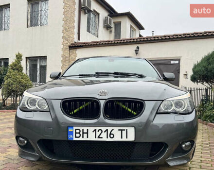 Серый БМВ 5 Серия, объемом двигателя 3 л и пробегом 225 тыс. км за 7900 $, фото 1 на Automoto.ua