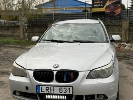 БМВ 5 Серія 2005 у Славянске на Automoto.ua Сірий БМВ 5 Серія, об'ємом двигуна 2.5 л та пробігом 320 тис. км за 4560 $, фото 1 на Automoto.ua