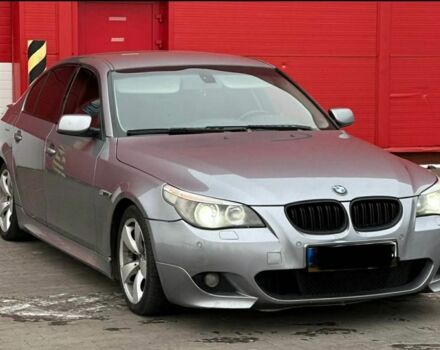 Серый БМВ 5 Серия, объемом двигателя 3 л и пробегом 218 тыс. км за 2003 $, фото 1 на Automoto.ua