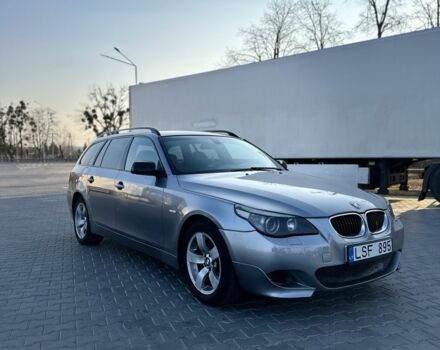 Серый БМВ 5 Серия, объемом двигателя 3 л и пробегом 300 тыс. км за 3850 $, фото 1 на Automoto.ua