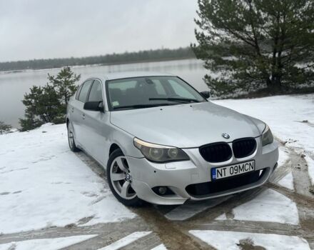Серый БМВ 5 Серия, объемом двигателя 3 л и пробегом 300 тыс. км за 4412 $, фото 1 на Automoto.ua