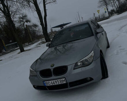 Серый БМВ 5 Серия, объемом двигателя 3 л и пробегом 395 тыс. км за 6600 $, фото 1 на Automoto.ua