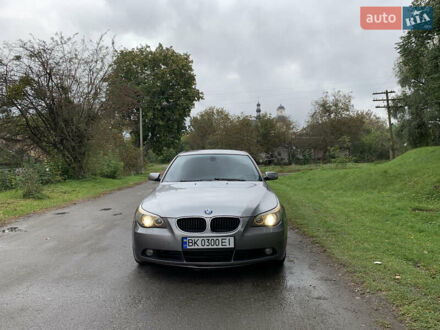 БМВ 5 Серия 2005 в Корце на Automoto.ua Серый БМВ 5 Серия, объемом двигателя 2.99 л и пробегом 368 тыс. км за 9450 $, фото 1 на Automoto.ua