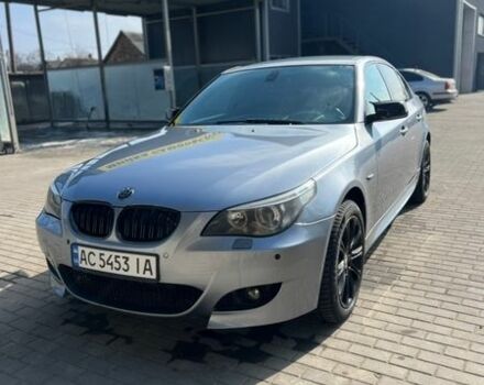 Серый БМВ 5 Серия, объемом двигателя 3 л и пробегом 298 тыс. км за 11800 $, фото 1 на Automoto.ua