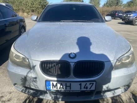 Серый БМВ 5 Серия, объемом двигателя 3 л и пробегом 350 тыс. км за 3550 $, фото 1 на Automoto.ua