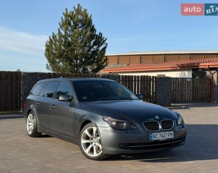 Серый БМВ 5 Серия, объемом двигателя 3 л и пробегом 317 тыс. км за 7500 $, фото 1 на Automoto.ua