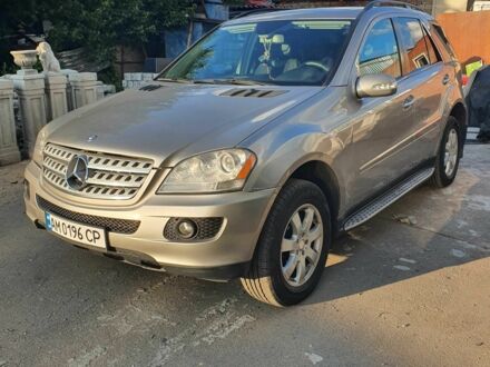 БМВ 5 Серия 2007 в Вишневом на Automoto.ua Серый БМВ 5 Серия, объемом двигателя 3.5 л и пробегом 285 тыс. км за 8500 $, фото 1 на Automoto.ua